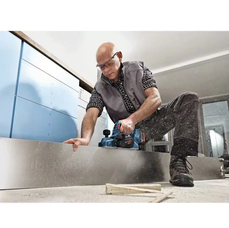 Bosch Professional | Cordless Planer GHO 18V LI Solo